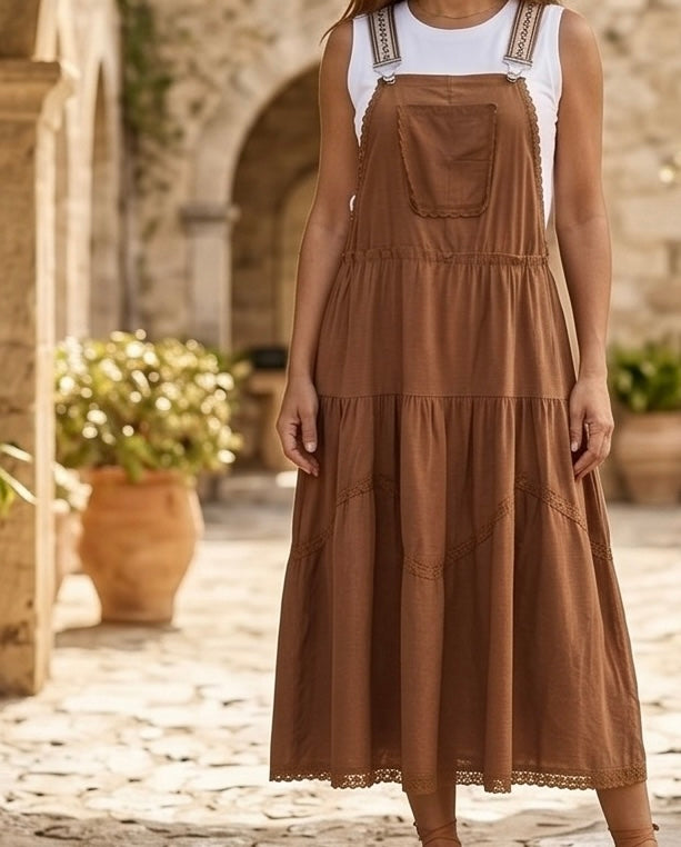 VESTIDO MIDI BOHO TIPO PETO CON DETALLES DE ENCAJE – ARENA